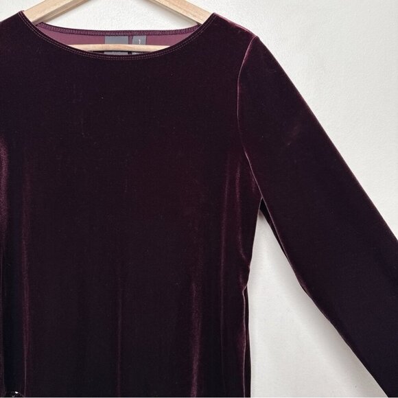 Travelers Womens 1 US Medium Collection Velvet Sequin Trim Top - Picture 5 of 12